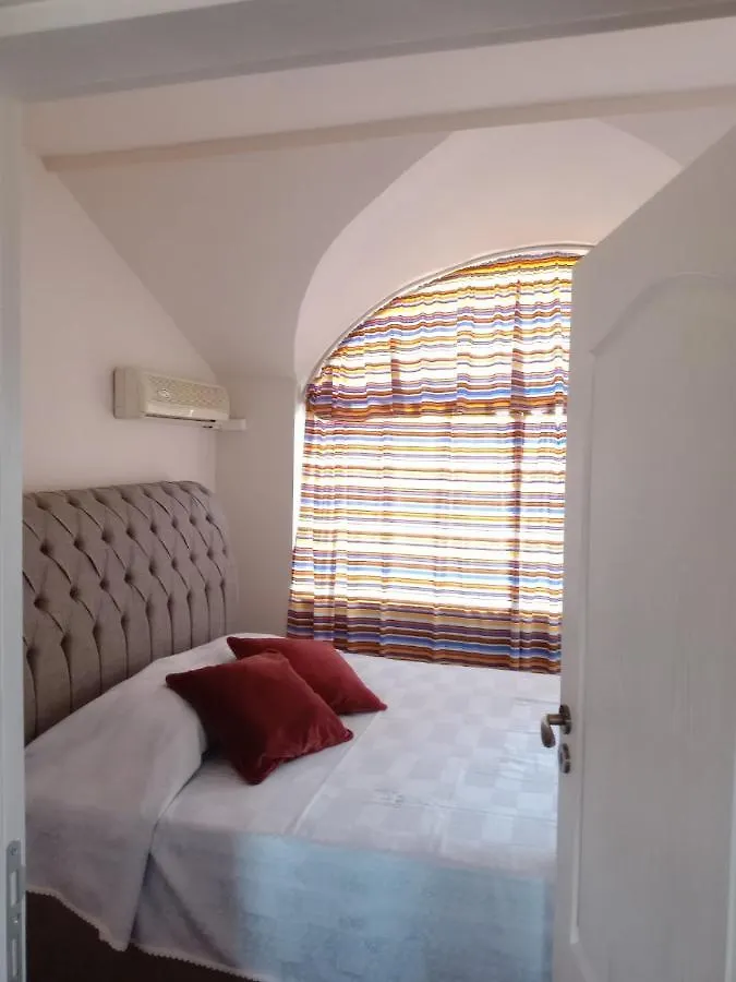 Wild Cherry 2 Bedroom Apartament Economy-3 바르나 0*,